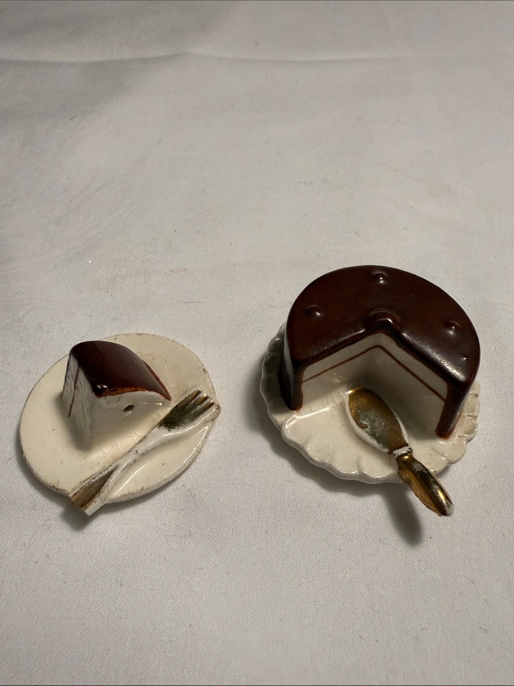 Vintage 1950’s Arcadia Brown and White Ceramic Cake Slice Salt and Pepper Set